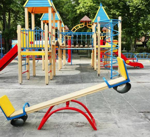 Park Jhula Manufacturers in Kolhapur