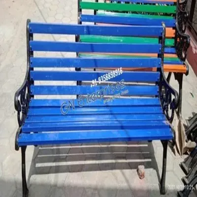 Cast Iron Outdoor Garden Bench Manufacturers, Exporters in Satana